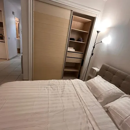 Large In Near La Croisette&beach Appartamento